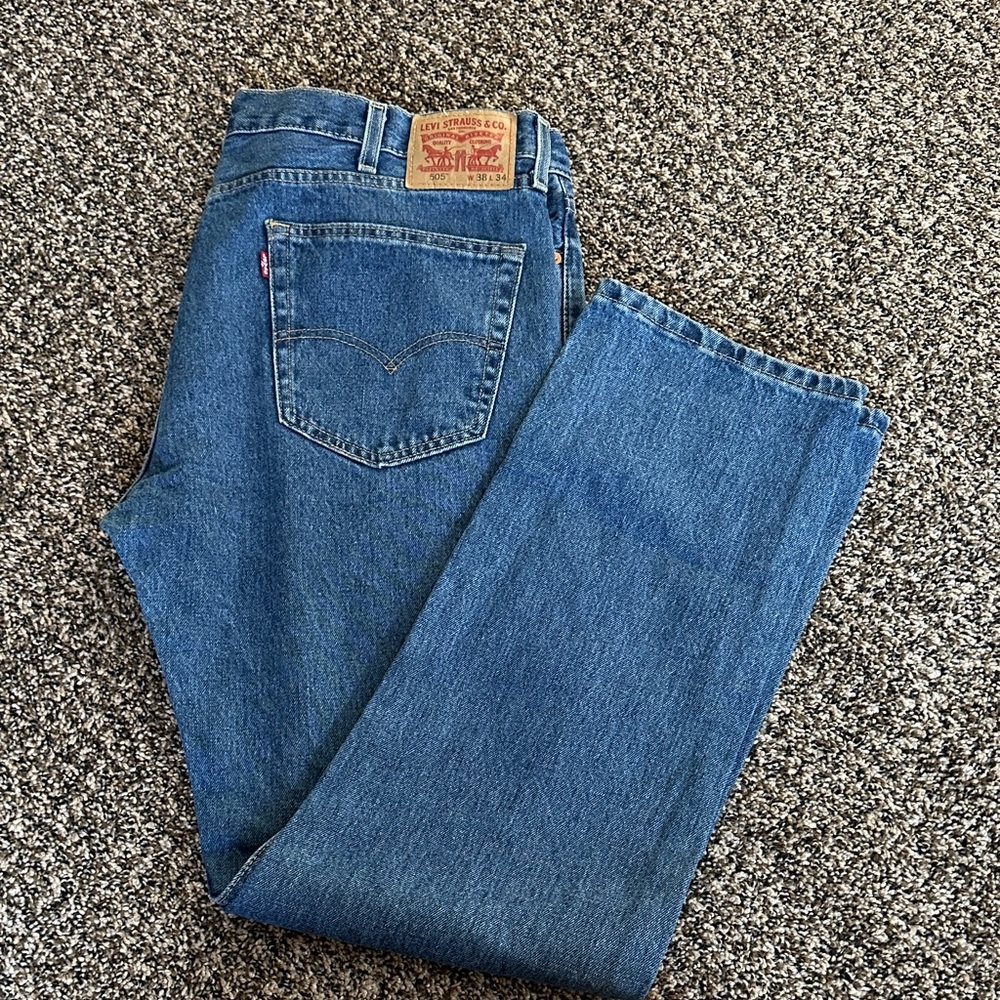 NWOT Levi's Men's Classic 505 Denim Jeans